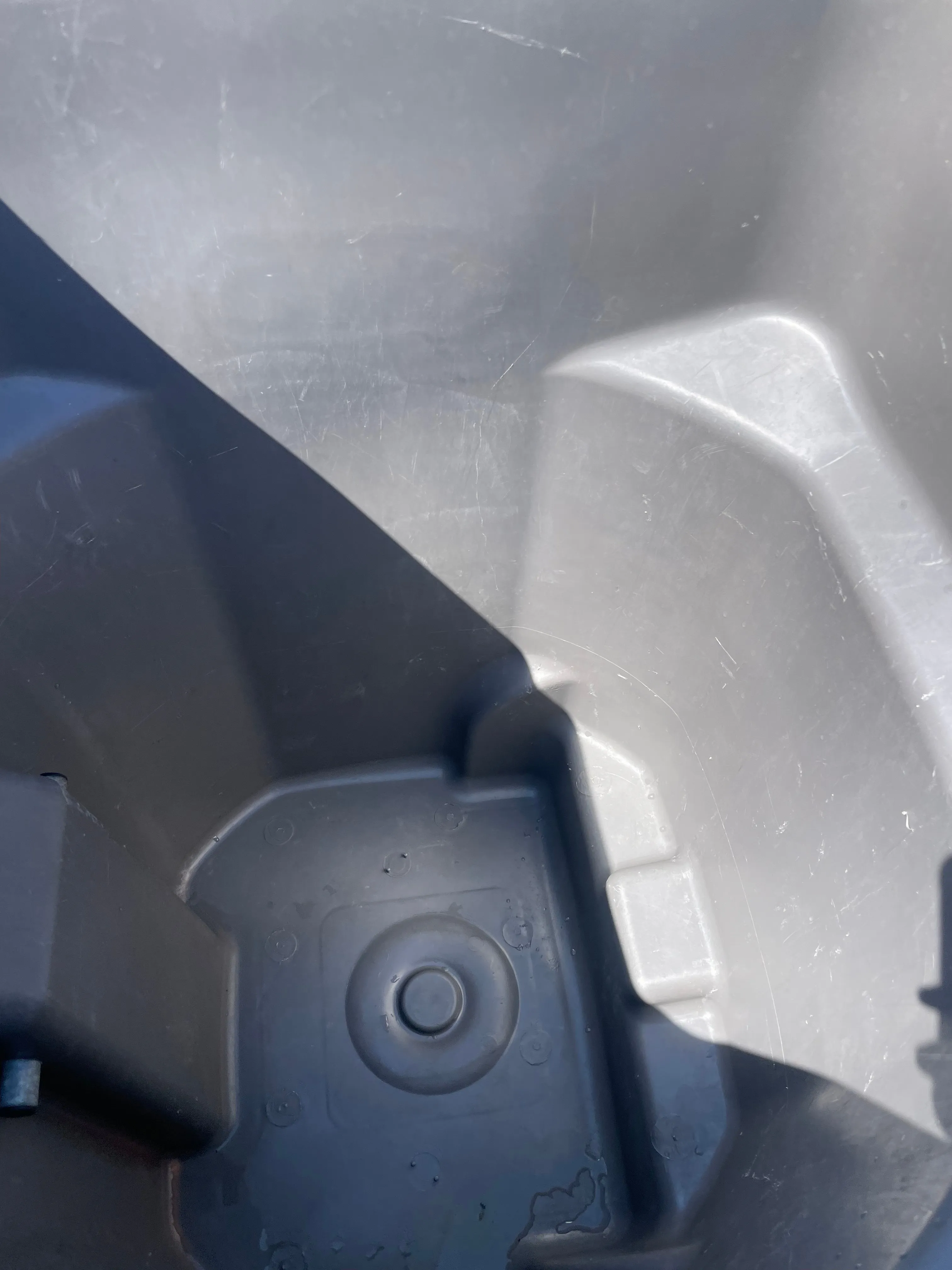The same grey trash can cleaned and sanitized fresh after washing in the Dallas area